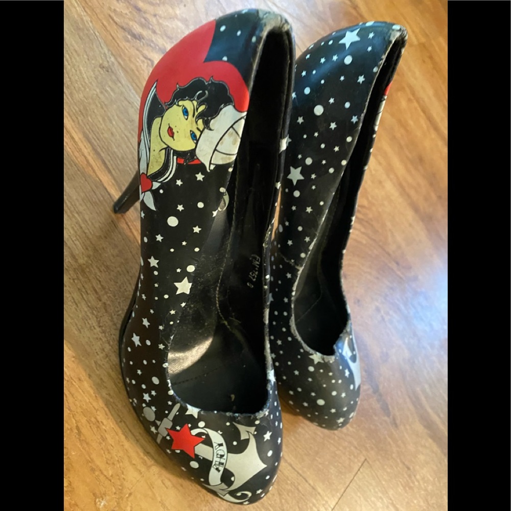 T.U.K. Sailor Jerry  heels Size 8